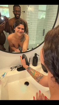 Sono una miLF monella e niente renderà la mia giornata come un buon cazzo