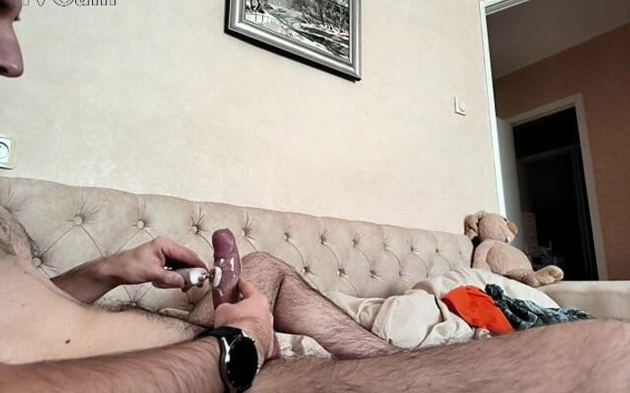webcamboy98: Vibrator simplu de la gumă de șters și periuță de dinți