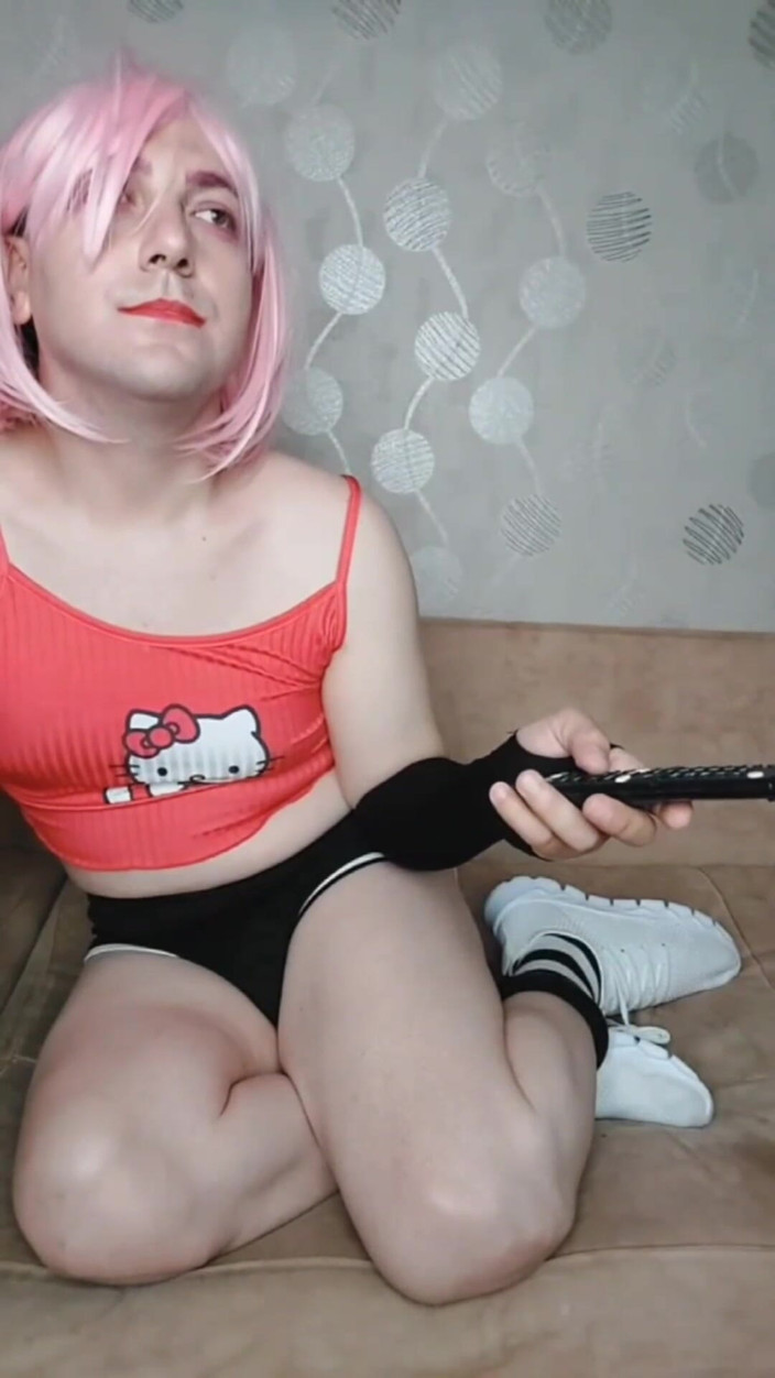 Kitty_Cross: Cute Shorts Cowgirl Sissy Smooth Legs Big Booty