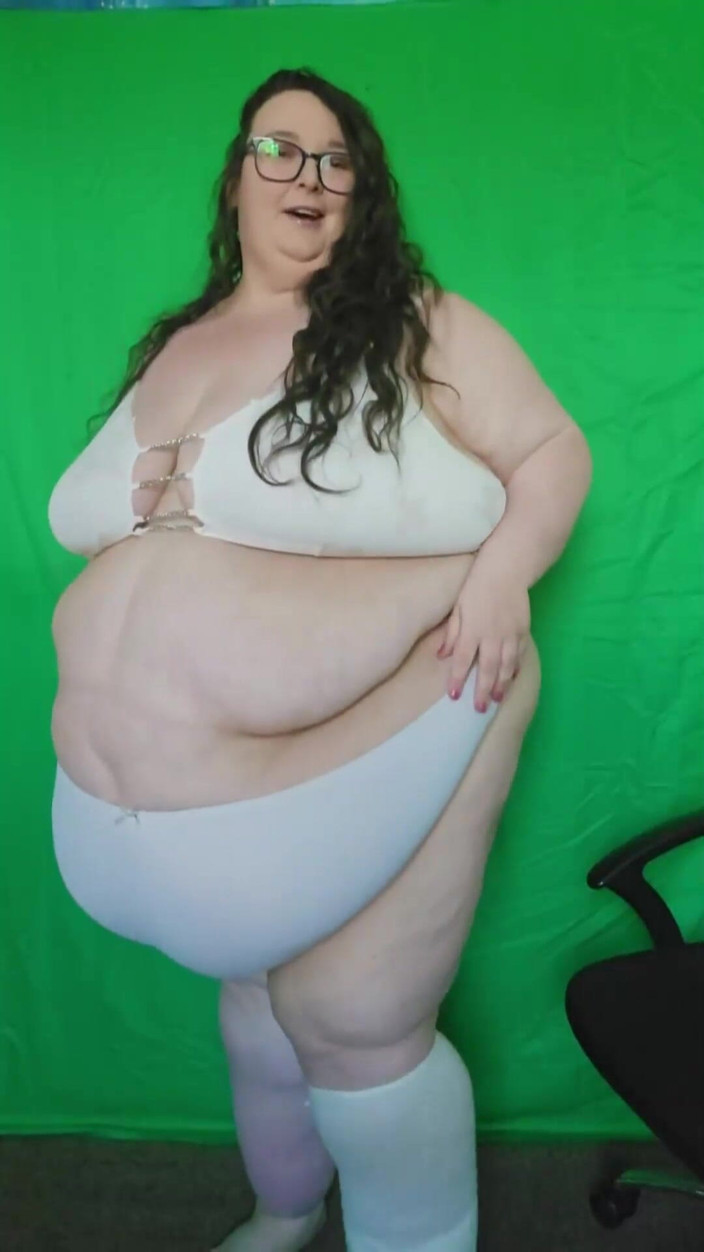 SSBBWLadyBrads: Ssbbw tanrıça beyaz külot deniyor