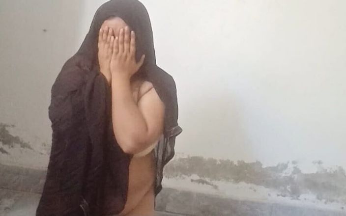 Randi Bhabi: Bhabhi werd betrapt op dansen en kreeg een orgasme