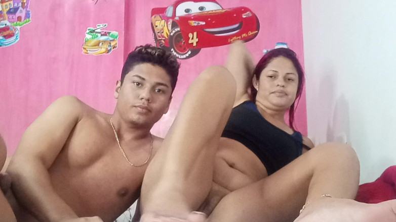 AngyAmazon: Jebanie się z moim sąsiadem w pokoju jego przyrodniego brata