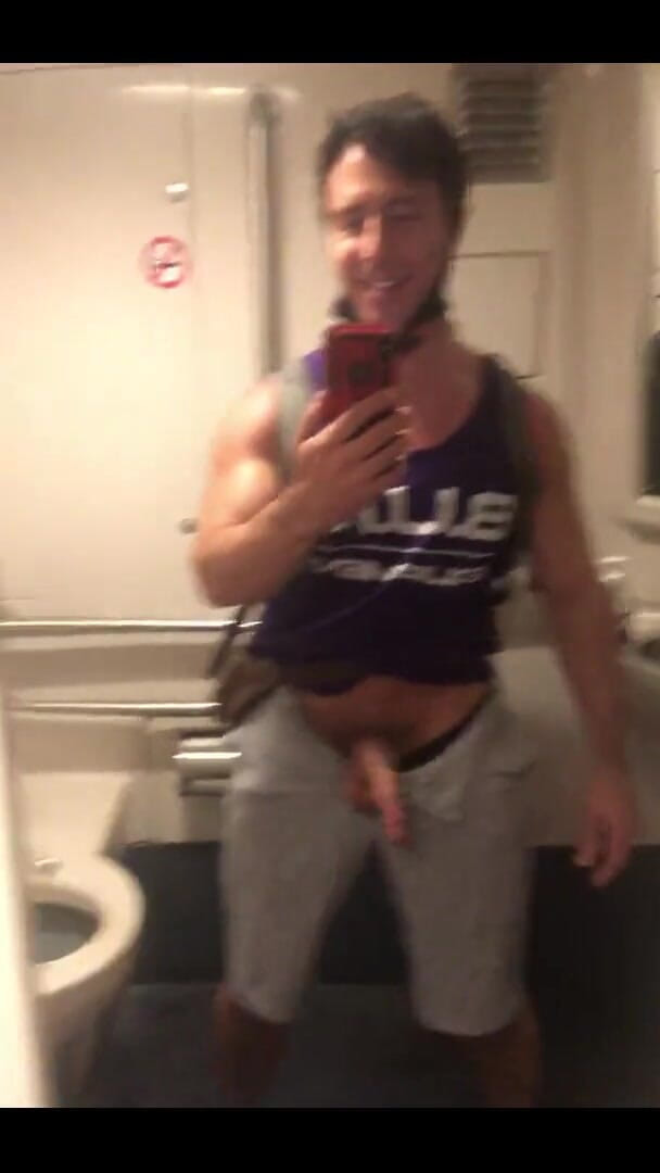 Reese Rideout: A Piss Video