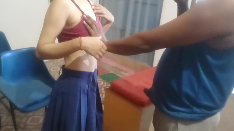 Coupleplyaz: Indian College Girl in Sex with Tution Teacher Hindi Audio