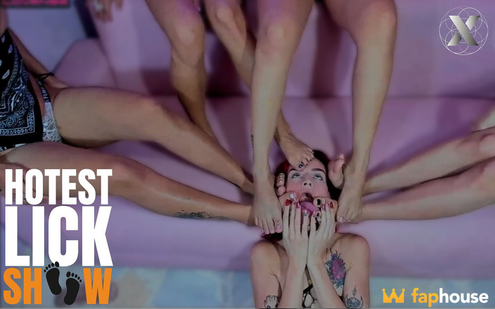 Feet Lovers club: Pertunjukan Fetish Kaki Terhangat Oleh Beberapa Lesbian Cantik