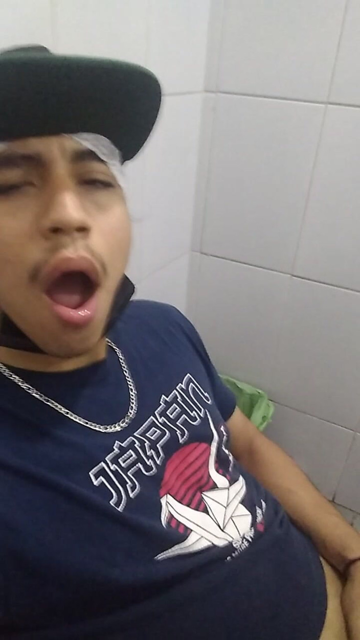 AlexAlejandro13: Ayo pergi ke kamar mandi umum sedikit