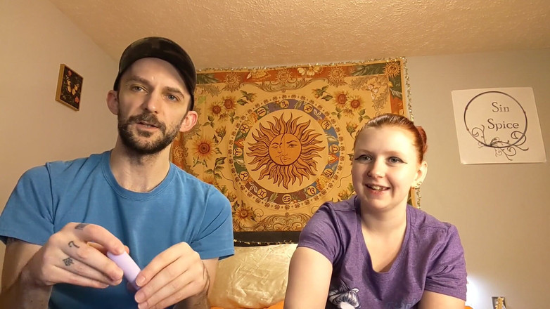 Sin Spice by Sophia Sinclair and Jasper Spice: Xiueton mini ditalino sgrillettamento e masturbazione