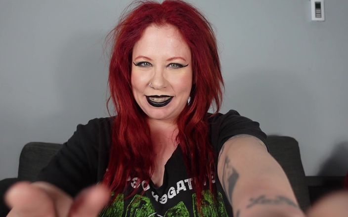 Deanna deadly: Готична зведена сестра лоскотає тебе, щоб змусити вас посміхнутися і поставити вас у гарному настрої