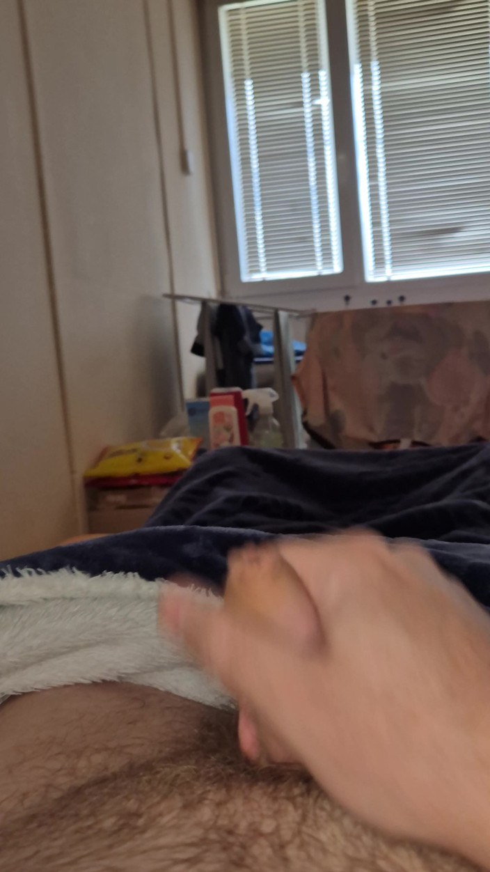 FeaturedLock451: They Won't Stand up but I'll Squirt