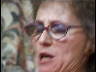 Xfamster: Spex gilf vêtue de bas se fait baiser sa chatte...