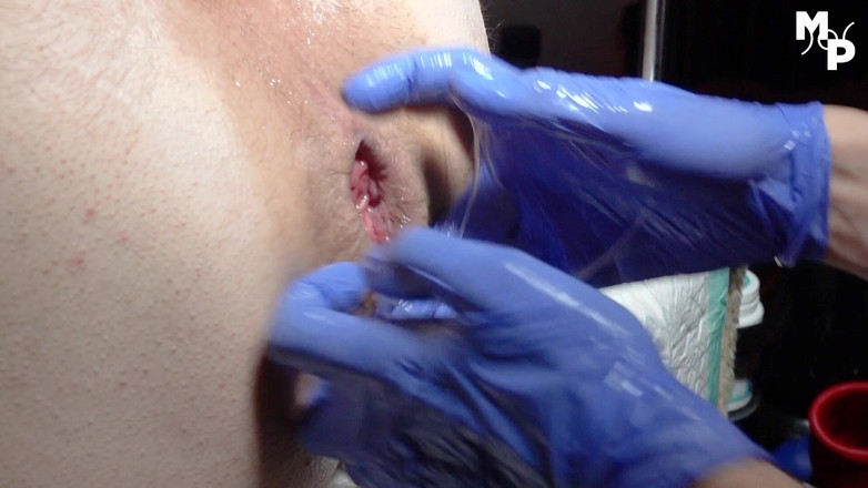 Marcus Pollack Gay: アナルトレーニング - 非常にクローズアップショット