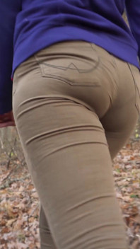 PAWG MILF in Tight Jeans Walking Ass Fetish Visible Panty Line