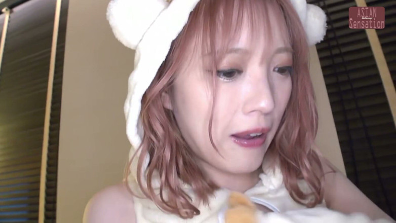 J-Cams: Petite Gal's Last Sex with Her Ex - Peachy Ass and...