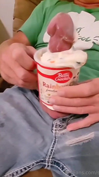 Big Cock Loves Frosting