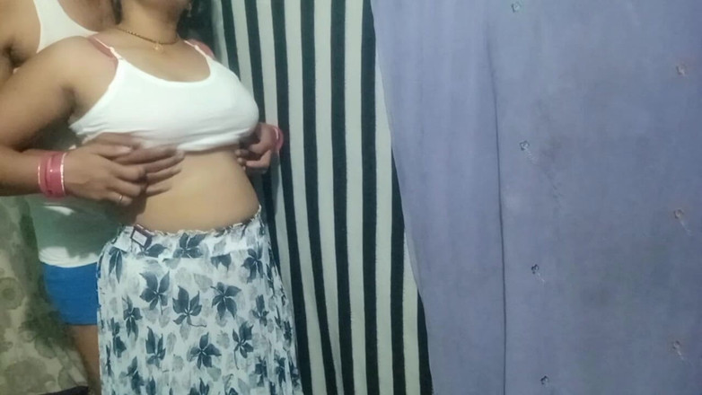 BendableFog5: हॉट रिया की बड़े चूची को दबा कर गर्म कर के चोदई