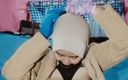 Jilbab69: 因为被我的女朋友甩了