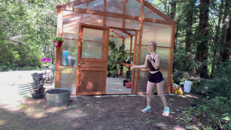Destination Kat: Spring Greenhouse Tour