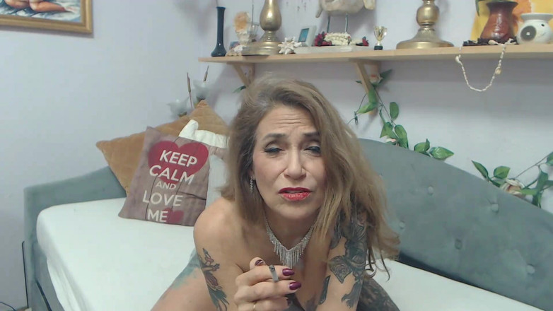 Melissa Johnson: Курение и трах, с и без моего мужа