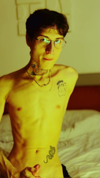 I Stayed at the Hotel and Decided to Masturbate Until My Straight Friend Came Back.