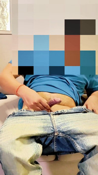 Indian MILF Stepmom Wants to Loose Her Stepson Verginity