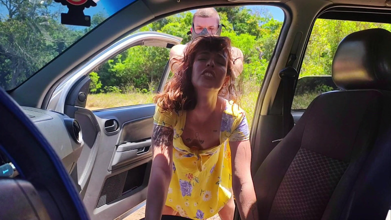 Carmona's films: Paar geht an Halloween camping und seine frau wird am...