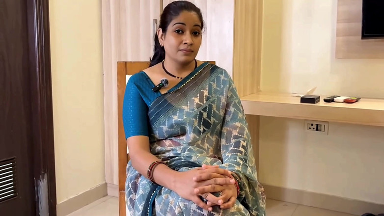 FantacyCouple: Bhabhi gaf een cadeau aan de buurman