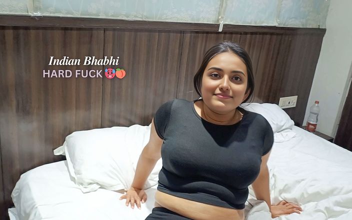 KingXhub: Dever Cought od indické bhabhi při masterbate v koupelně, Bhabhi...