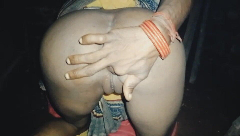 Deshi girl 9: Um solo indiano de mulheres de 28 anos na vila