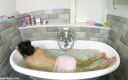 Faye Taylor: Plastic pants in the bathtub
