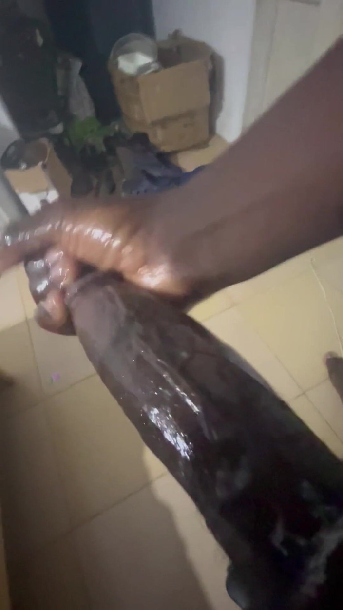 Bbc-godaddy: BBC Veiny Cock táta honí s krémem