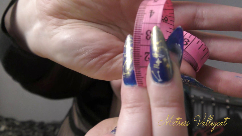 Mxtress Valleycat: Móng tay chiêm tinh cổ điển thập niên 90