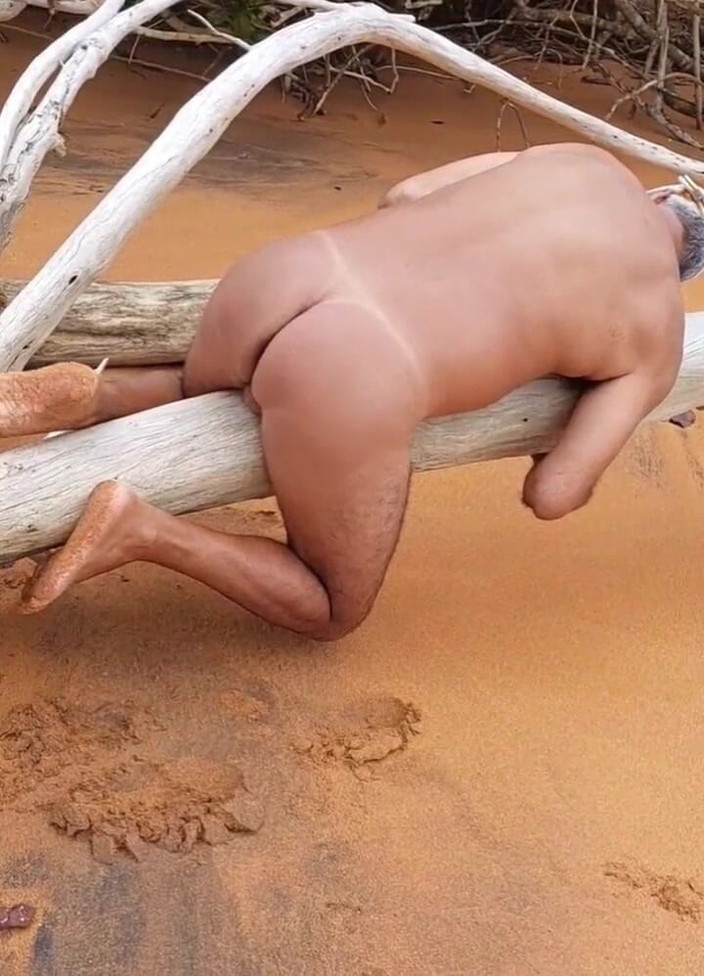 Ladysilvas: Ladysilva Naked on the Beach Come Fuck My Hot Ass