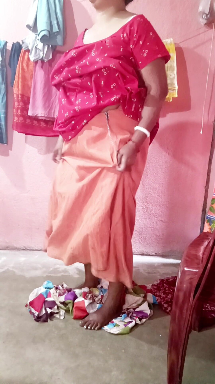 Pakhi0705: Sfw denní životní styl převlékání