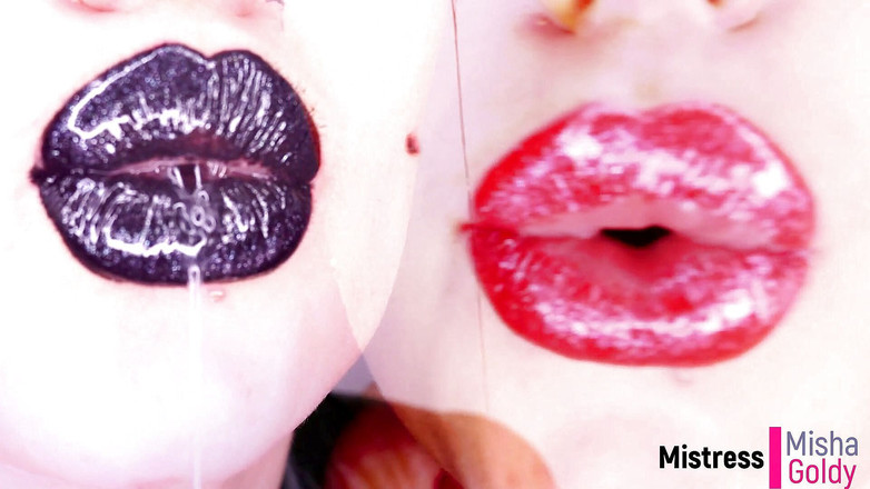 Goddess Misha Goldy: काला बनाम लाल प्रलोभन लंड हिलाने के निर्देश