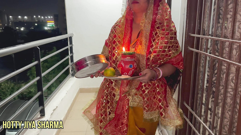 Hotty Jiya Sharmaa: 2023 Karva Chauth: Cadouri soț penis gros pentru soția desi (sex în...