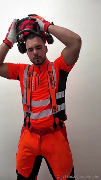Tyler Blake Hivis Workwear, Muscle Flex, Dildo Play, Jerking off in Gear.