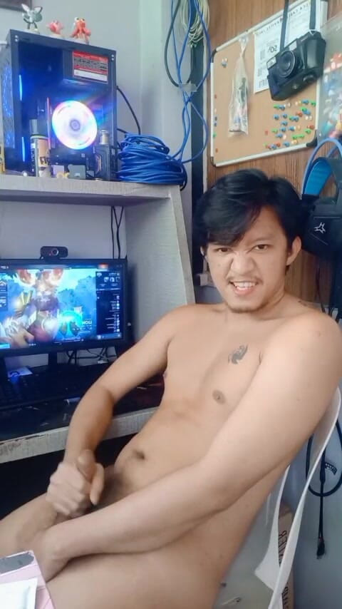 Rent A Gay Productions: Sexy pinoy chlapec ochutnává sám sebe
