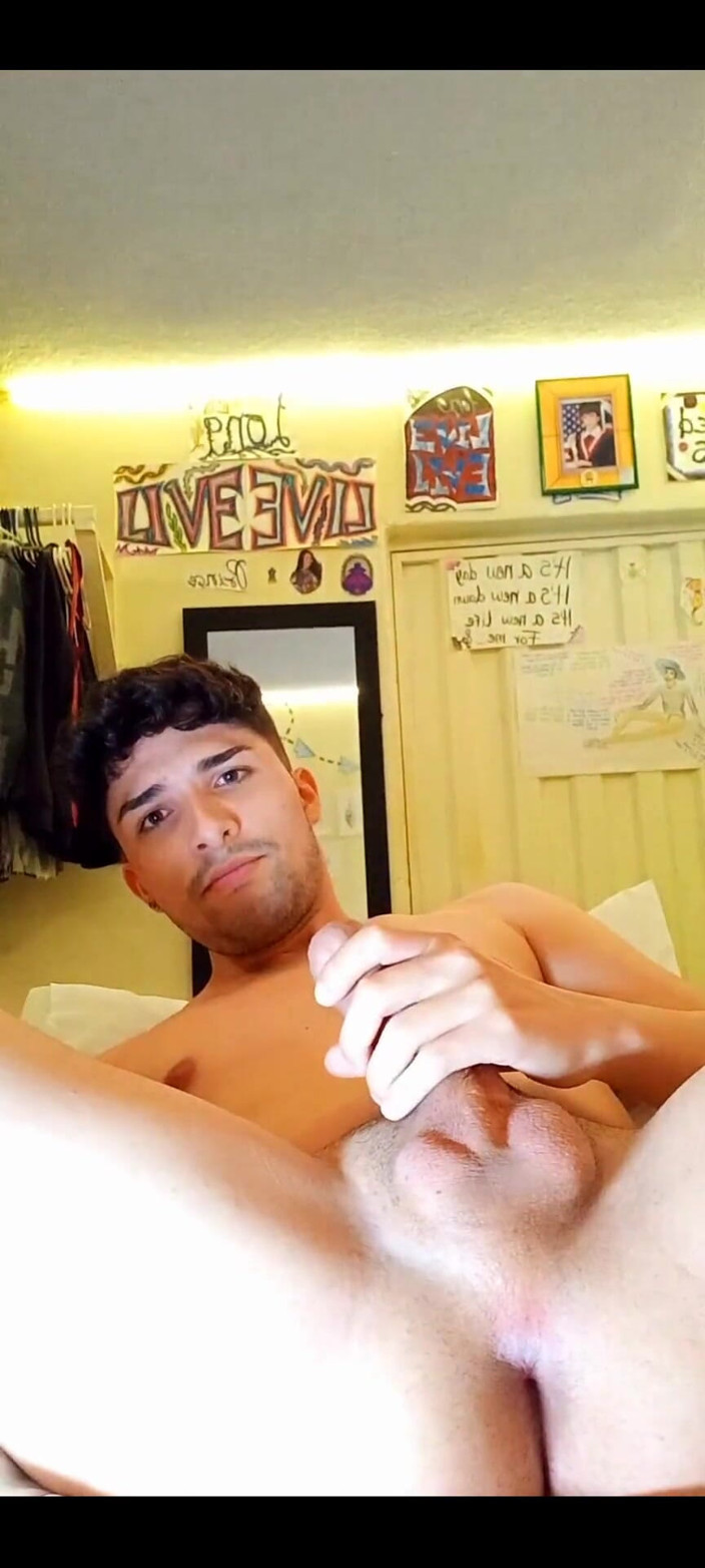 Diego_latinboy: Uncut Big Dick Cum
