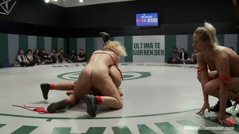 Ultimate surrender by Kink: Дві непереможені команди б'ються з цим, щоб побачити, хто займе перше місце без сценаріїв!