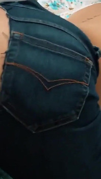 Sexy Booty Fucked by a Big Dick in Her Ripped Jeans