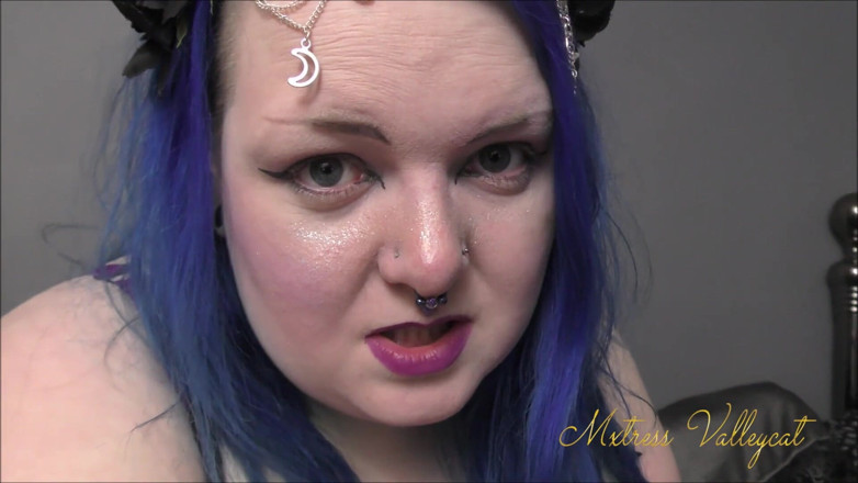 Mxtress Valleycat: Haters get vored