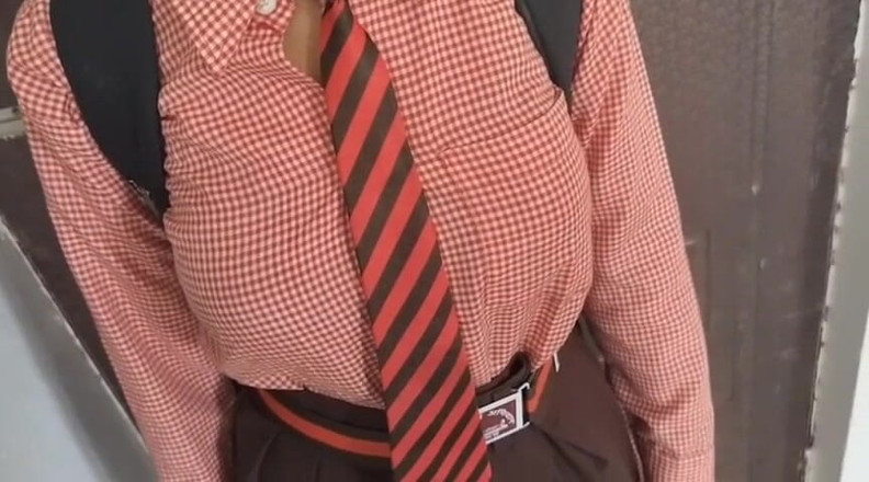 HotSihvani63: 火辣印度漂亮女大学生的重口味狗式性爱大鸡巴