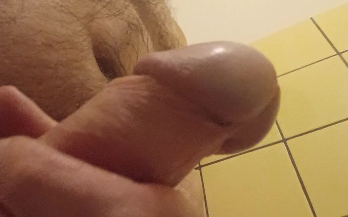 Ed Eden: Nahaufnahme badezimmer