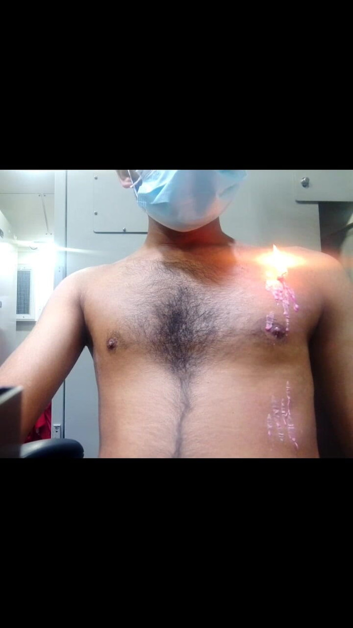 Iqrayt: Домашні свічки грають у секс воском, бдсм