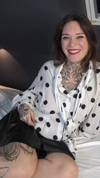 Porn Casting Lyviane