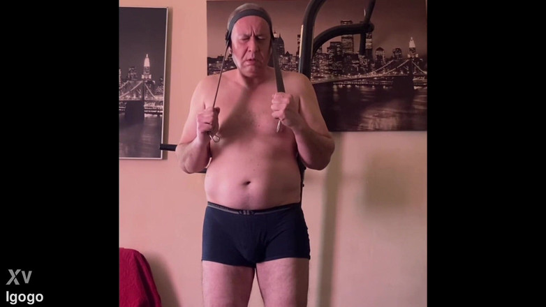 Alex Igogo: Соло старого папочки