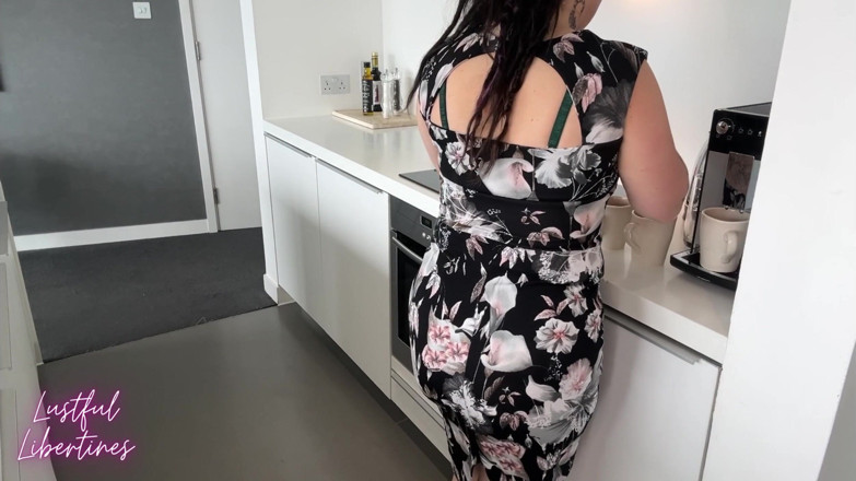 Lustful Libertines: Secretary Pee Revenge