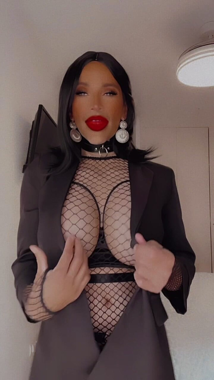 Sissy Slut Brianna: Welcome Aboard. I'm Your Captain Today. and I Own Every...
