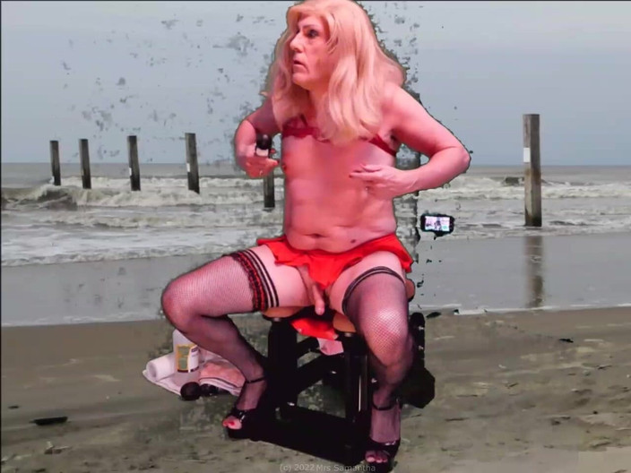 Mrs Samantha: Frau samantha reitet ihre liebe, ficksessel am Strand, bis sie...