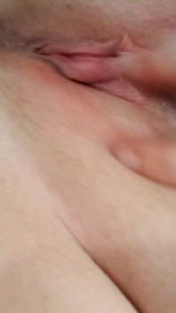 Squirting Lil Pussy
